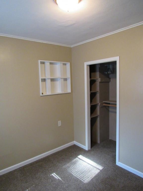 Building Photo - 205 S Huttig