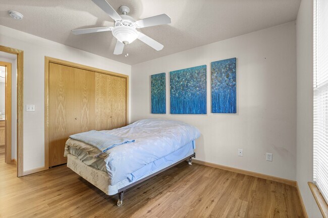 Foto del edificio - 1552 Cook Circle