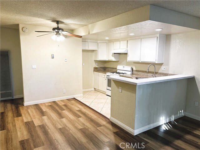 Foto del edificio - 1603 W Palmyra Ave