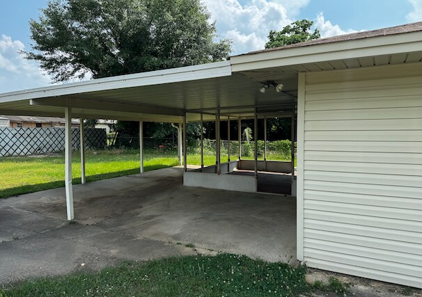 Foto del edificio - 940 Pebblebrook Dr
