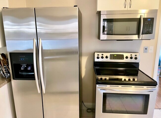 Foto del edificio - 36 Mayview Ave