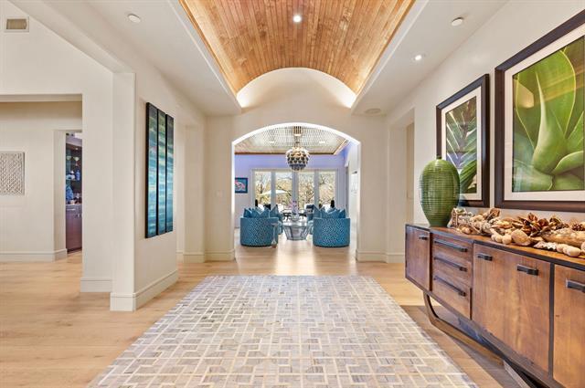 Building Photo - 170 Jellico Cir W