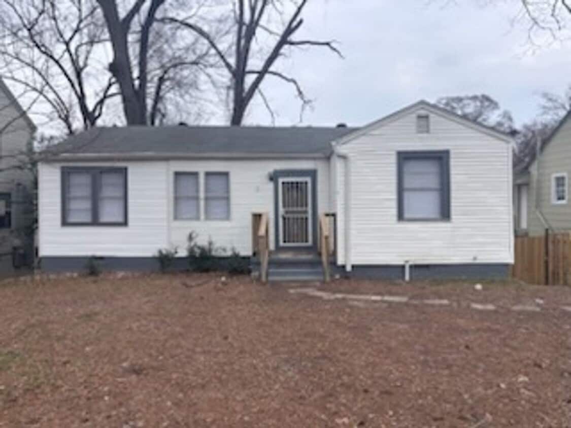 Photo - 4052 N State St Jackson, MS 39206