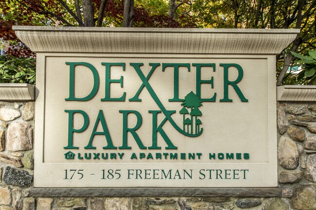 Foto del edificio - 145 Freeman St