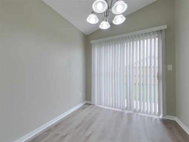 Foto del edificio - 3135 Kelling St