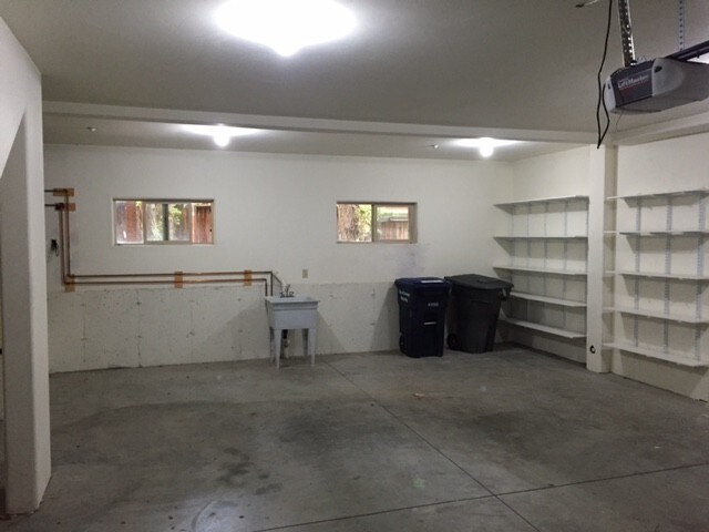 Building Photo - 457 Animas View Dr