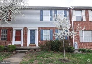 Building Photo - 215 Banbury Terrace