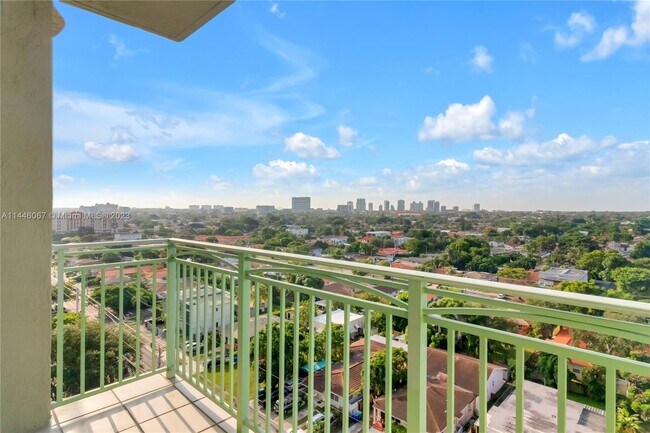 Building Photo - 3500 Coral Way