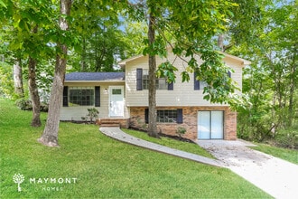 Building Photo - 6860 Markham Dr