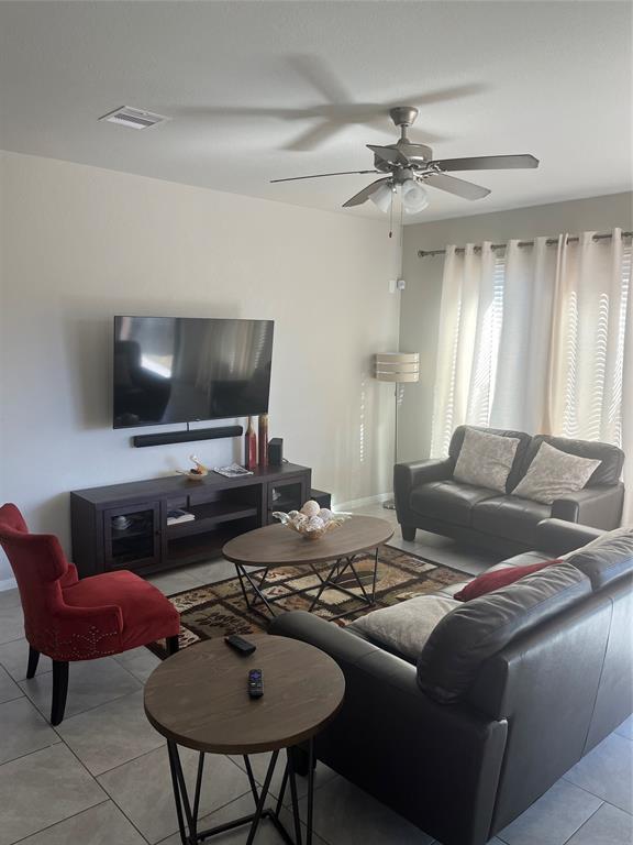Foto del edificio - 1215 Citruswood Trail Ln