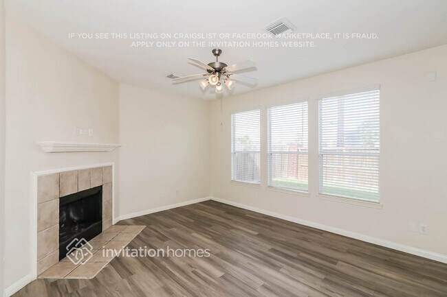 Foto del edificio - 24514 Kestrel View