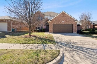 Building Photo - 5841 Pearl Oyster Ln