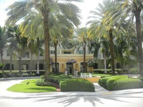 Building Photo - 802 W Windward Way