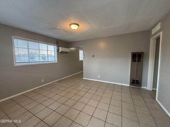 Foto del edificio - 3906 Harrison Ave