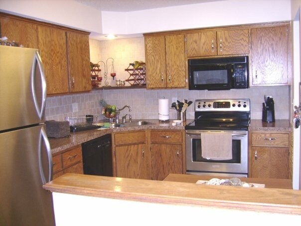 Foto del edificio - 5603 Donegal Dr