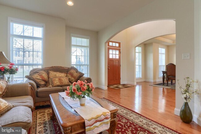 Building Photo - 942 Powder Horn Dr