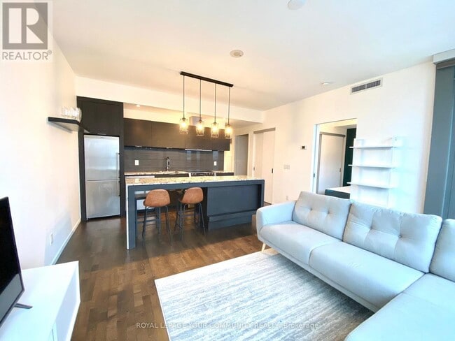 Photo du bâtiment - 8 Charlotte St