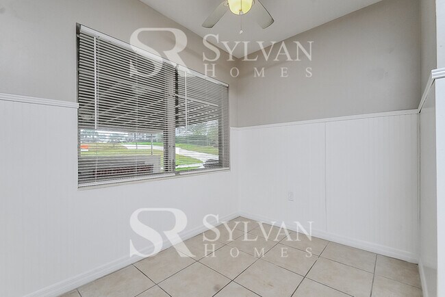 Foto del edificio - Enjoy living the good life in this 3 bedro...