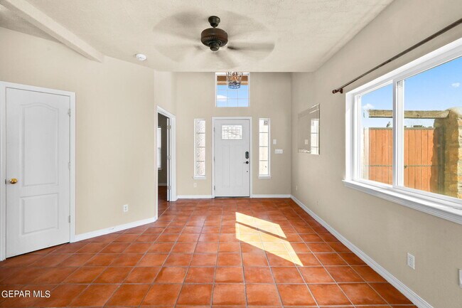 Building Photo - 4109 John B Oblinger Dr