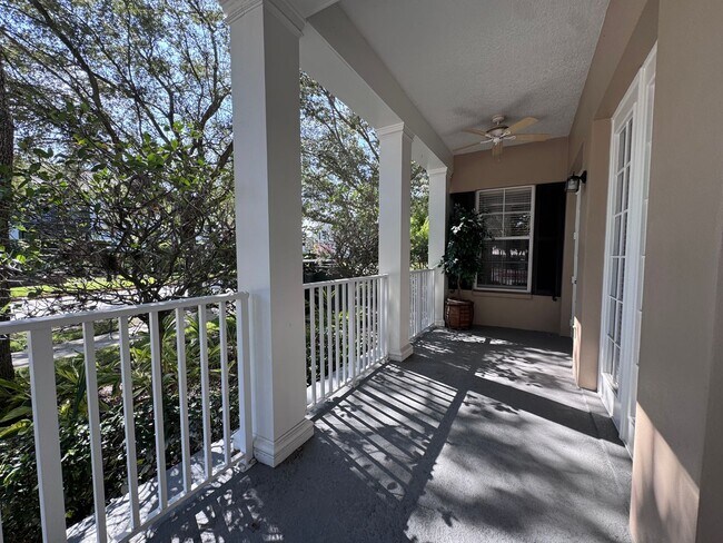 Foto del edificio - Bright and Inviting 3 bedroom, 2 Bath Condo in Desirable Baldwin Park