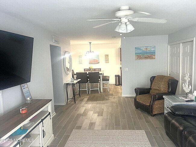 Foto del edificio - 1187 Ocean Ave