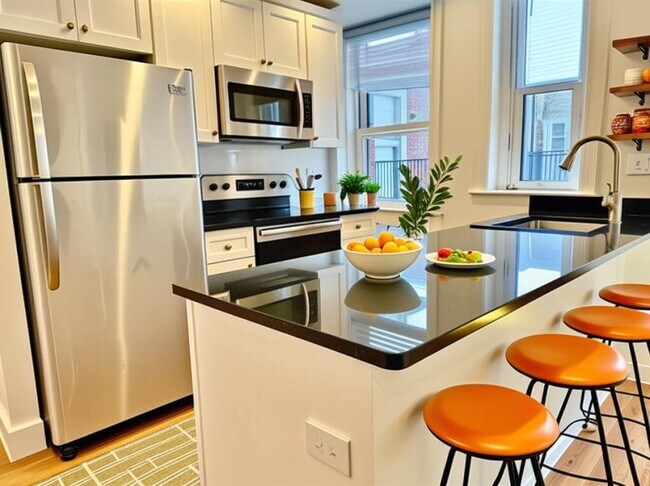 Building Photo - 2 bedroom in Boston MA 02114