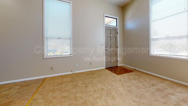 Building Photo - 2 Cassidy St