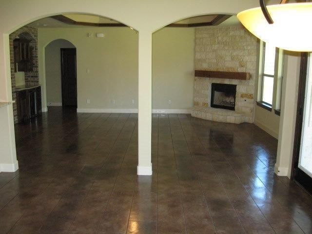 Foto del edificio - 15644 Connie Ln