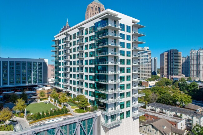 Building Photo - 40W12TH