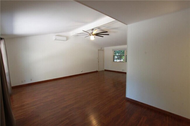 Foto del edificio - 2305 Wilke Dr
