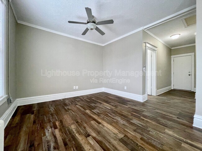 Foto del edificio - 1145 3rd St