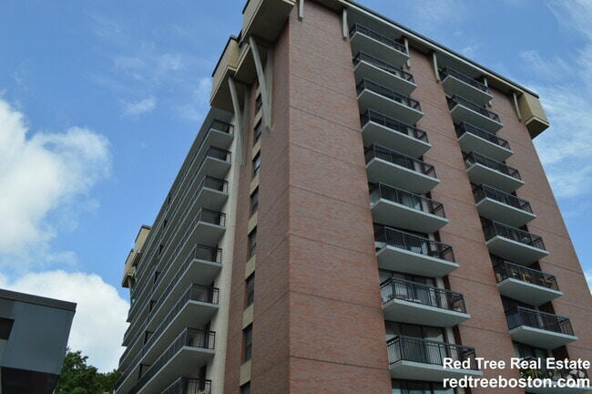 Building Photo - 60 Longwood Ave