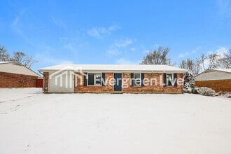 Building Photo - 7715 Brandt Pike