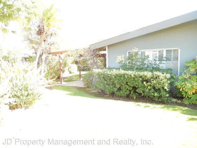 Building Photo - 4 br, 2 bath House - 31 Ocean Ct.