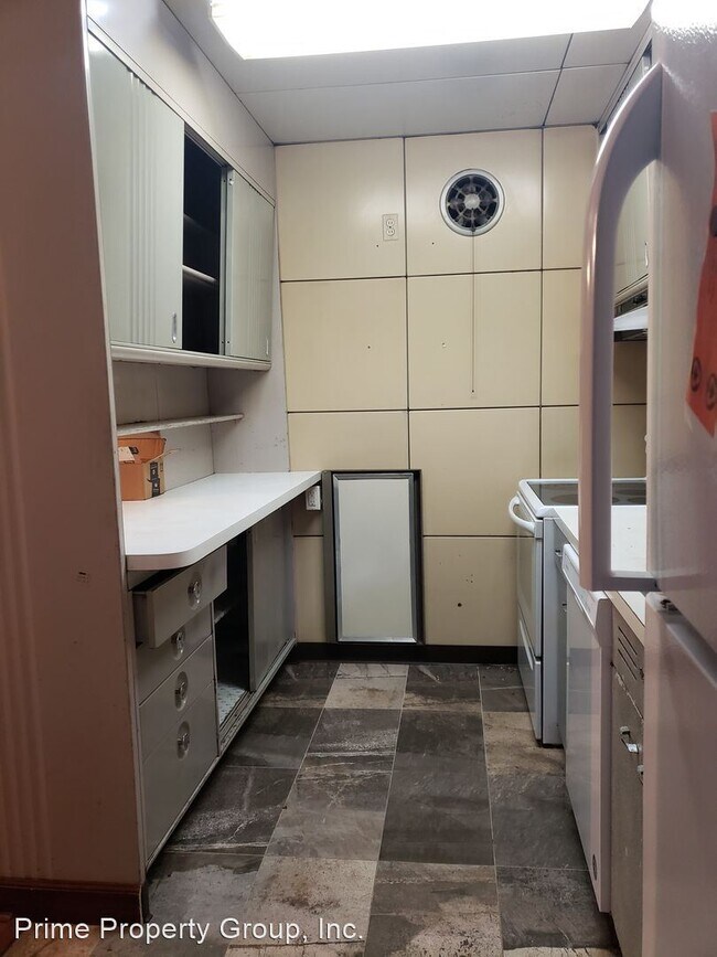 Building Photo - 2 br, 1 bath House - 1109 W Clark St