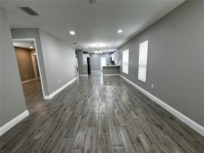 Building Photo - 5 Olive Pl