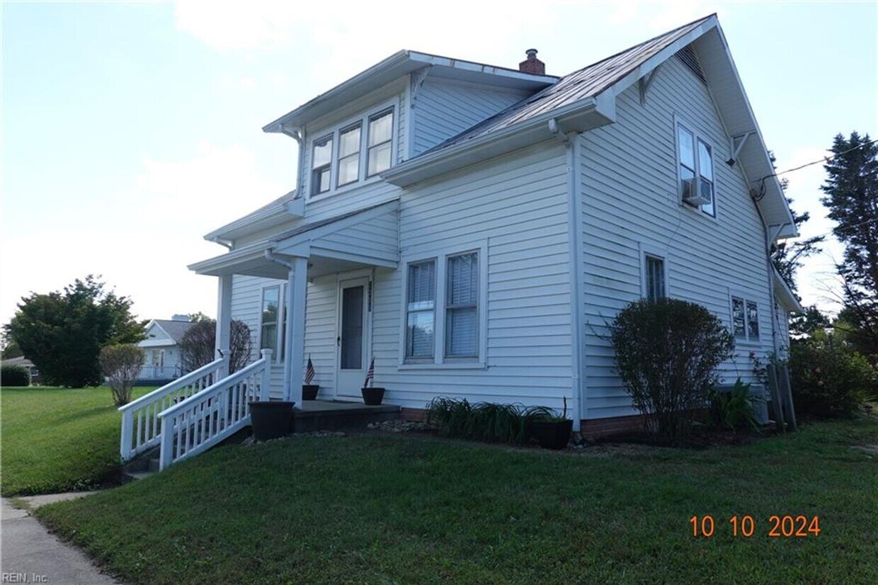 Primary Photo - 7355 Richmond Rd