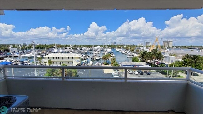 Building Photo - 545 S Fort Lauderdale Beach Blvd
