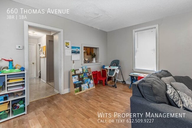Building Photo - Great 3 bed 1 Bath in St Paul