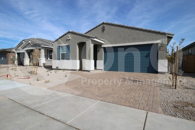 Building Photo - 39 S 176th Dr