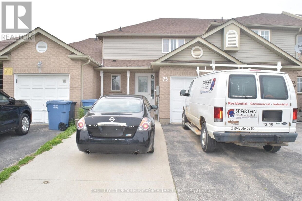 Photo principale - 75 Hewitt Ln