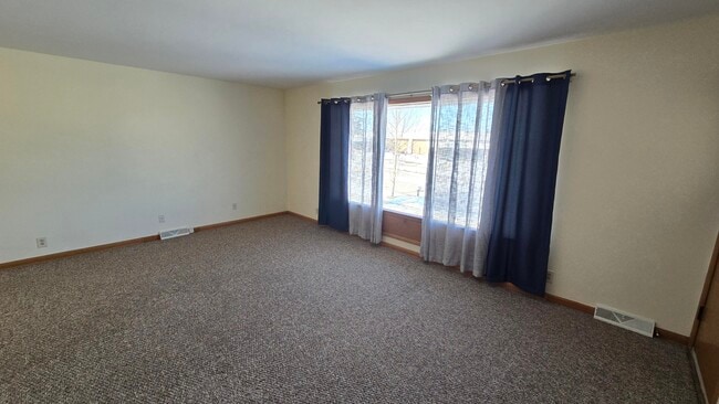 Foto del edificio - 11325 W Center St