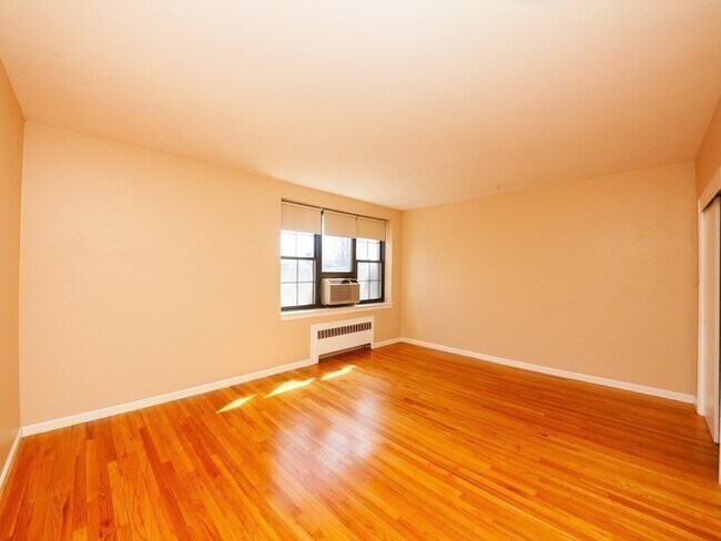 Foto del edificio - 53 Harvard Ave