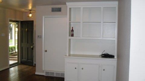 Foto del edificio - 6558 St Moritz Ave