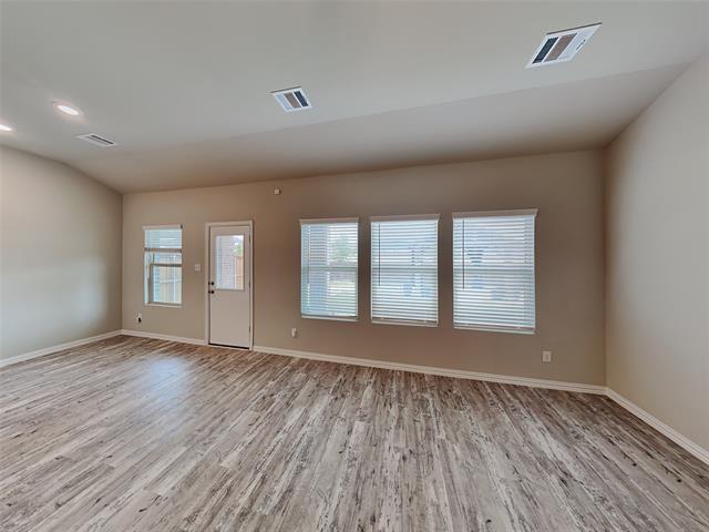 Building Photo - 5533 Baker Creek Rd