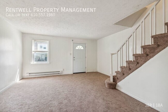 Building Photo - 3BR 1BA Townhome in Sharon Hill PA Availab...