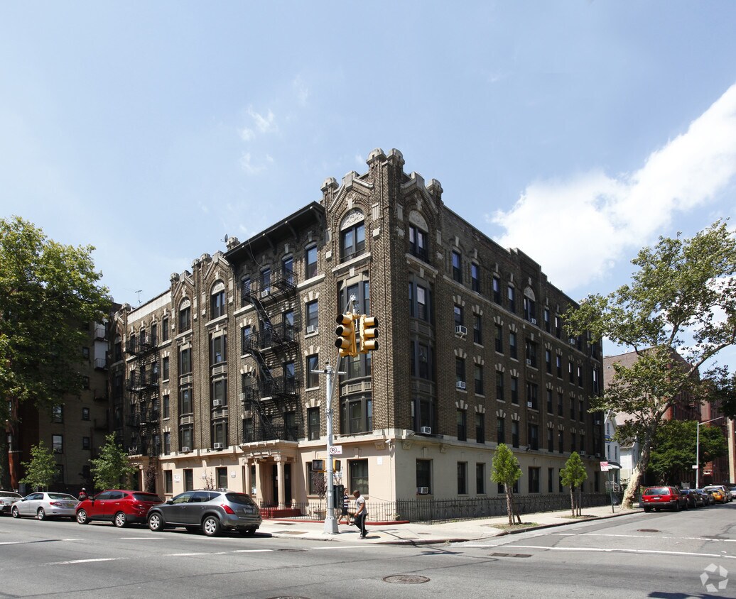 Foto principal - 2017-2023 Caton Ave