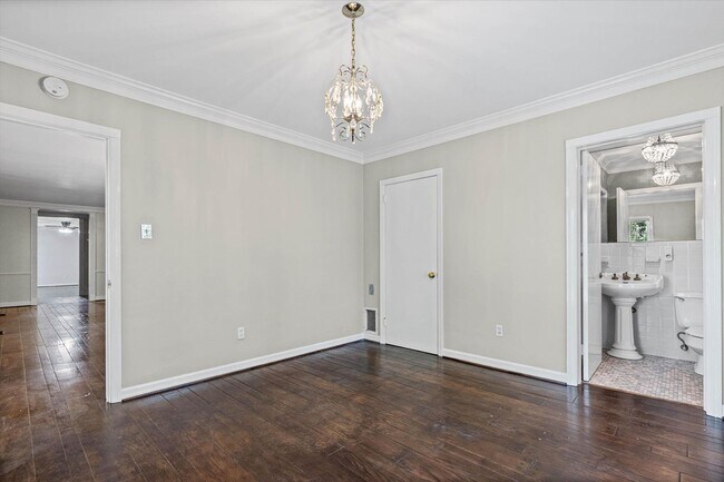 Foto del edificio - 246 McGregor Ave