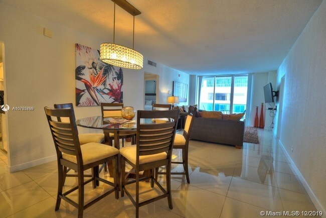 Building Photo - 4001 S Ocean Dr