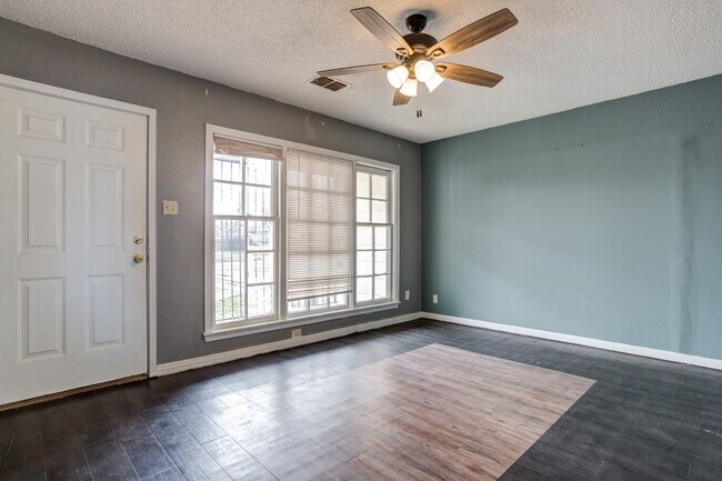 Building Photo - 2506 40th St